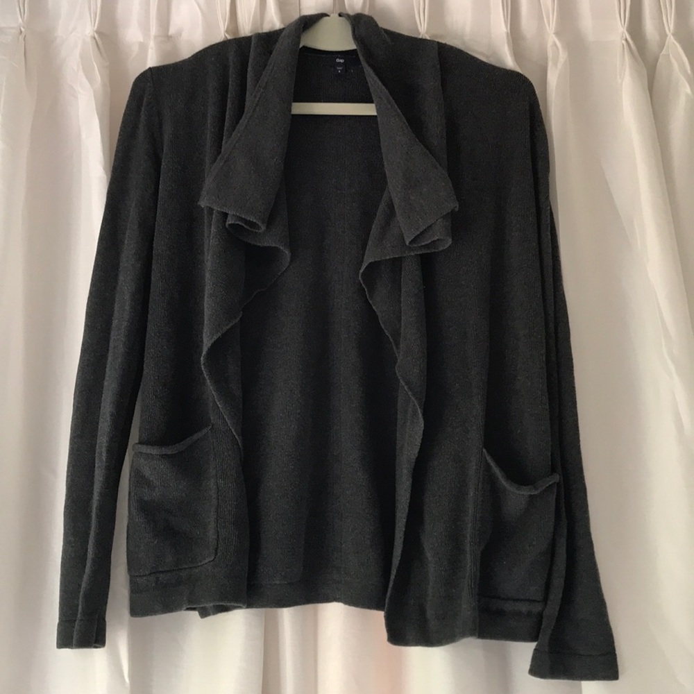 Gap cardigan